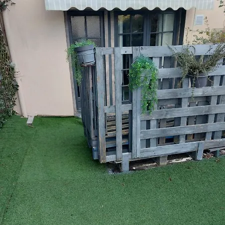 Loue Entier Proche De Paris *