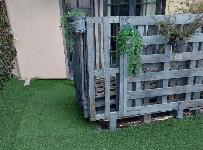 Loue Entier Proche De Paris *